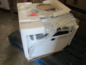 Frigidaire 12,000 BTU Window-Mounte...