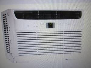 Frigidaire 5,000 BTU Window-Mounted...