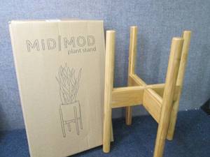 MidMod Plant Stand...