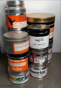 lot 6 image: Wide Selection of Orange Color Sup...