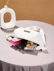 lot 28 image: Metal Decor Fanny Pack