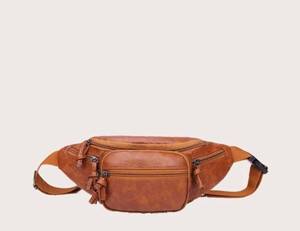 lot 11 image: Pocket Front Fanny Pack