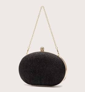 lot 5 image: Glitter Chain Clutch Bag