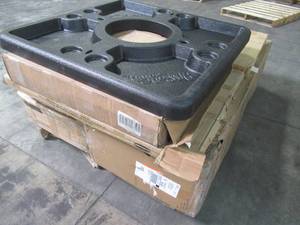 lot 125 image: WHOLESALE MIXED PALLET OF MISCELLANEOUS FURNITURE, SEAFOOD BOIL TABLE TOP AND MORE