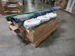 lot 335 image: WHOLESALE MIXED PALLET OF RUGS, BED FRAMES, TRAMPOLINE AND MORE