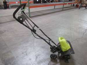 lot 47 image: Ryobi 16 in. 13.5 Amp Corded Cultivator, RYAC701 - Slightly Used - Works.