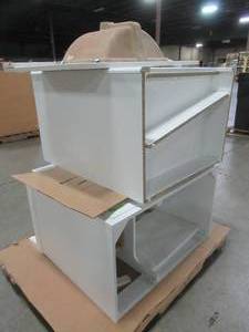 lot 132 image: WHOLESALE MIXED PALLET OF MISCELLANEOUS VANITY CABINETS