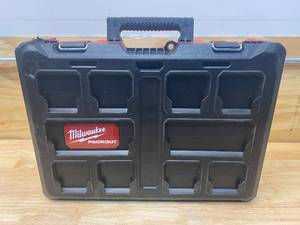 lot 49 image: MILWAUKEE PACKOUT 20 in. Tool-Box Case