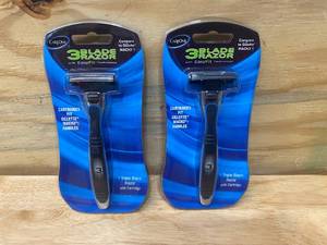lot 98 image: CAREONE Lot of 2-  3 BLADE RAZOR WITH EASYFIT TECHNOLOGY