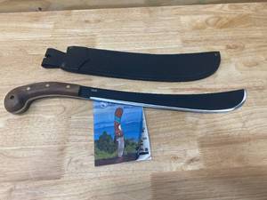lot 10 image: Condor Tool & Knife CTK410-14HCS Golok Machete 14 Black Carbon Steel Blade, Walnut Handles, Leather Sheath