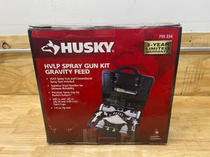 lot 108 image: HUSKY HVLP and Standard Gravity Feed Spray Gun Kit