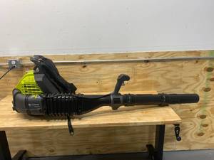 lot 9 image: RYOBI 175 MPH 760 CFM 38cc Gas Backpack Leaf Blower