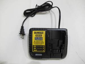 lot 532 image: DeWalt DCB115 12V20V Lithium Ion Battery Charger