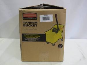 lot 596 image: Rubbermaid Commercial 31 Quart Tandem Mop Bucket With Wringer