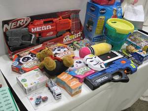 lot 604 image: Box Lot of 25 Assorted Toys and Game - Call of Duty, NERF, Nintendo, Pac-Man, Dolls, Teddy Bear, Etc
