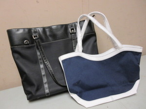 TARGUS LAPTOP TRAVEL BAG WITH LEATHER TRIM AND ESTEE LAUDER TOTE BAG