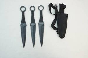 Throwing knife set
