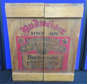 lot 14 image: VINTAGE BUDWEISER WOODEN CLOSED SHELF
