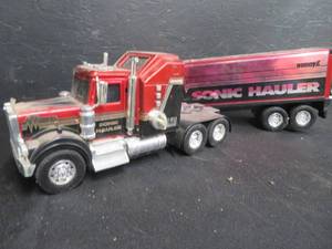 lot 127 image: METAL SONIC HAULER