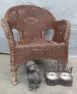lot 128 image: VINTAGE WICKER CHAIR  CAST IRON PET DISH  CEMENT POODLE.