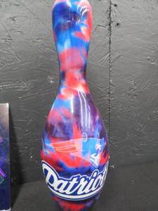 lot 151 image: GLASS SIGN  PATRIOTS COLLECTABLE BOWLING PIN AND VIKINGS BUCKET