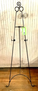 lot 40 image: Metal Display Easel