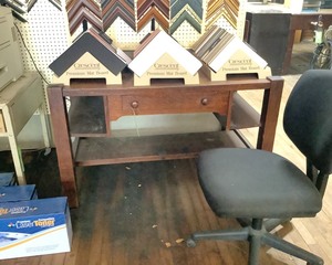 lot 59 image: Antique Oak Desk