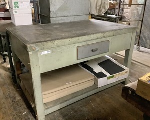 lot 223 image: Vintage Hamilton Typesetting Table
