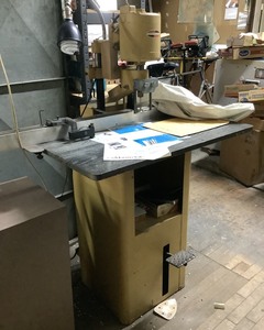 lot 11 image: Paper Drill