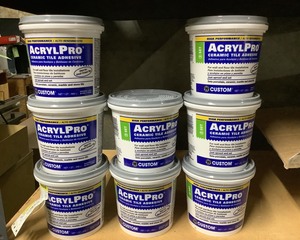 lot 231 image: Bulk Lot Ceramic Tile Adhesive