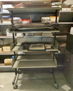 lot 95 image: Double Sided Store Display Shelf