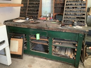lot 100 image: Workshop Counter
