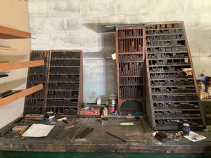 lot 96 image: Printing Press Hardware