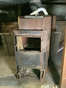 lot 134 image: Furnace