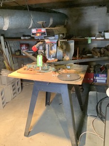 lot 19 image: Craftsman Radial Arm Saw 10 Inch