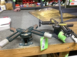 lot 64 image: Framing Vise