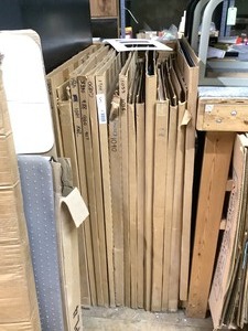 lot 224 image: Matting Assortment