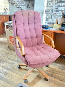 lot 30C image: High Back Office Chair
