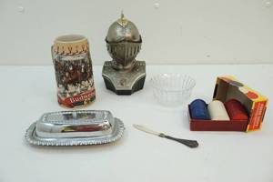 lot 23 image: Glassware, dcor  and more