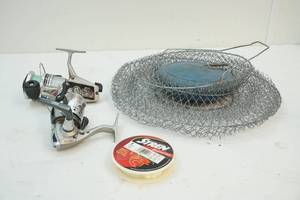 lot 34 image: Fishing supplies