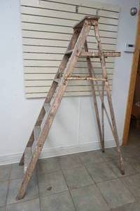 lot 45 image: Ladder
