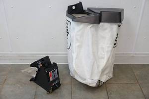 lot 71 image: Bagging kit