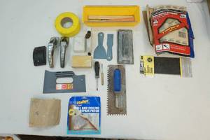 lot 78 image: Home repair supplies