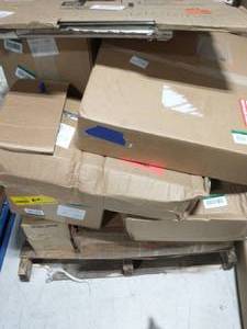 lot 19 image: PALLET OF MIXED TILE