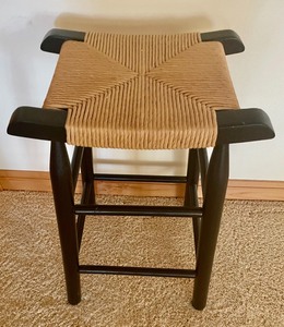 lot 25 image: Stellar Decorative Stool
