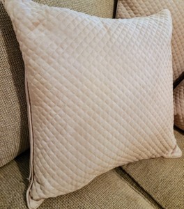 lot 36 image: Down Filled Accent Pillows