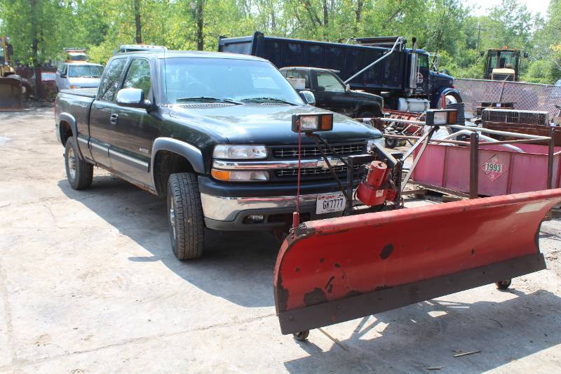 Maple Plain Boat, Vehicle, and Commercial Air Compressor Sale KBID
