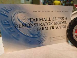 lot 26 image: Franklin Mint Precision Models Farmall Super A Offset Demonstrator 112th Scale