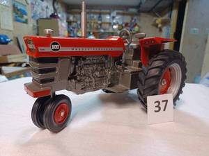 lot 37 image: Joseph Ertl Massey-Ferguson 1100 Diesel NF 116th Scale - No Box