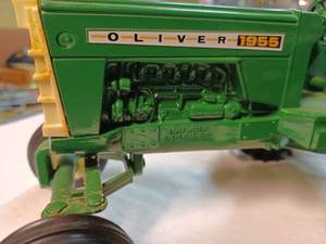 lot 64 image: Scale Models Oliver 1955. 116th Scale - No Box